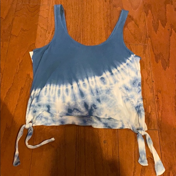 Forever 21 Blue Tie Dye Cropped Tank - Picture 4 of 4